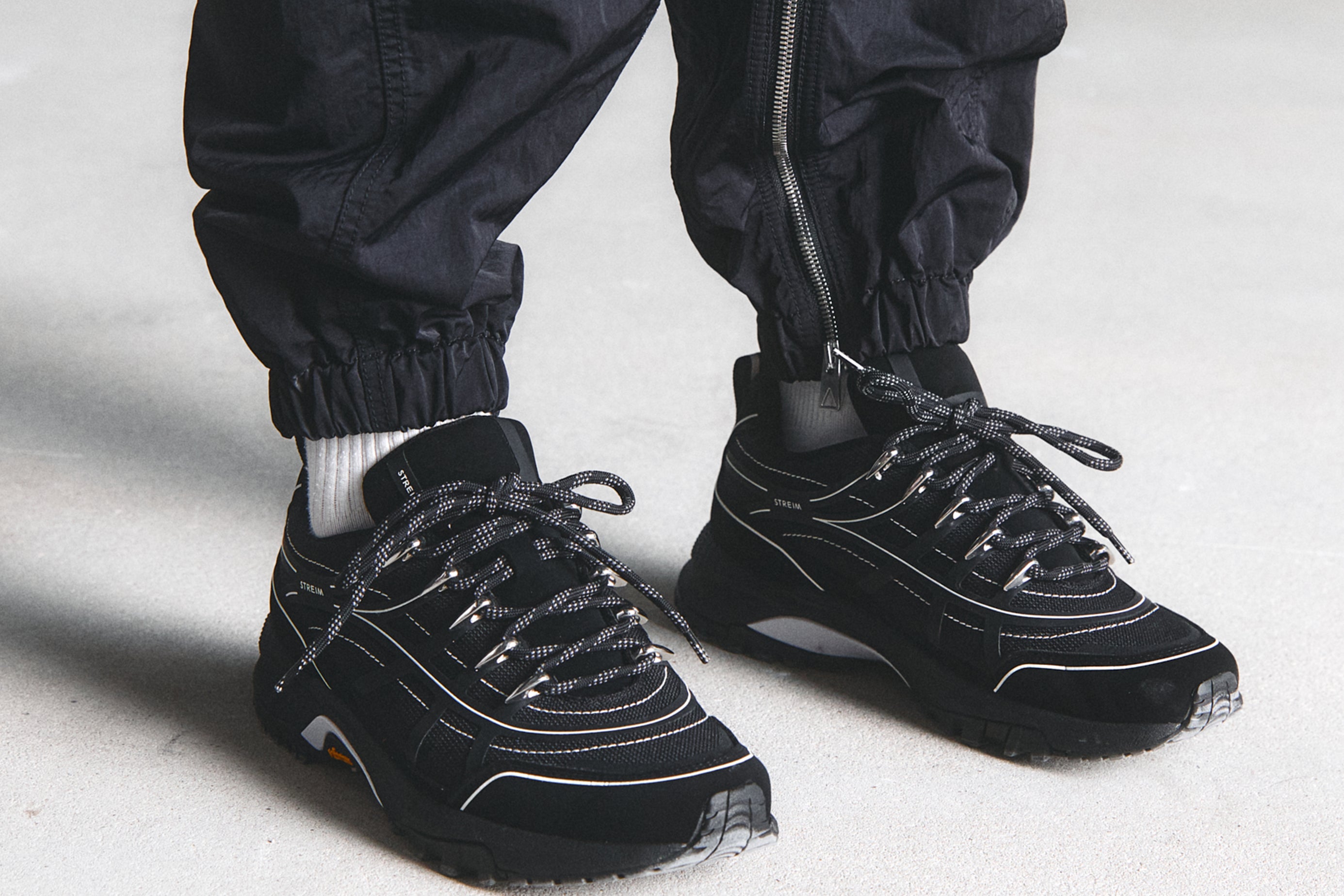 Kinetic Runner Midnight Rush Black - STREIM