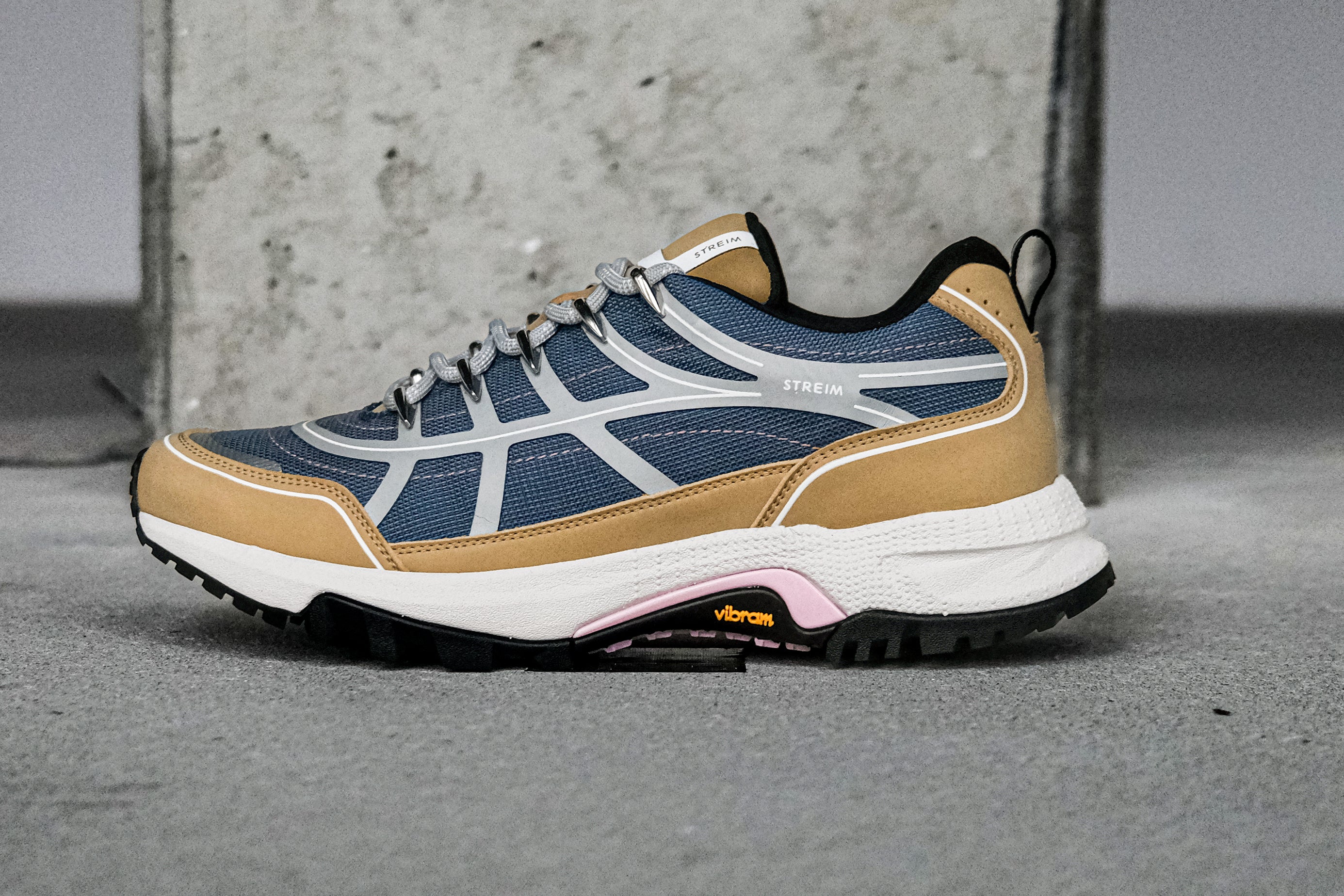 Kinetic Runner Metro Explorer Beige - STREIM